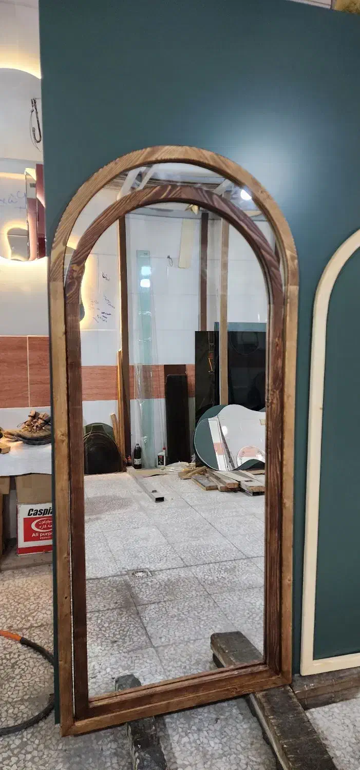 قاب اینه /آینه قدی/قاب چوبی/اینه/قاب دفرمه|آینه|کرج, مجتمع صنفی صنعتی|دیوار