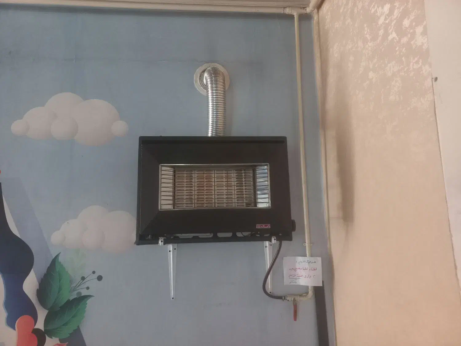 بخاری گازی دیواری|بخاری، هیتر، شومینه|رشت, منظریه|دیوار