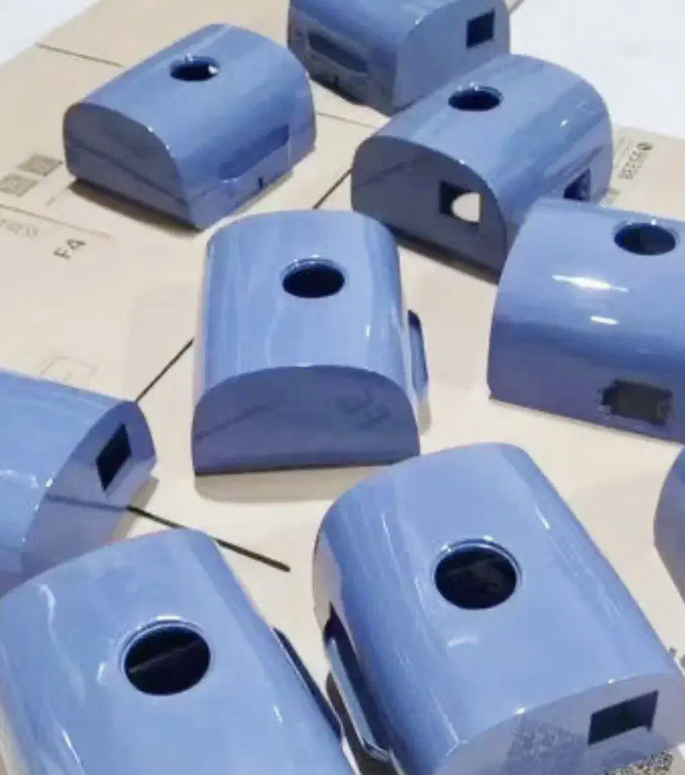 نقاشی رنگ دستگاه قهوه / لوازم پزشکی/فایبر پلاستیک/|خدمات پیشه و مهارت|تهران, جی|دیوار