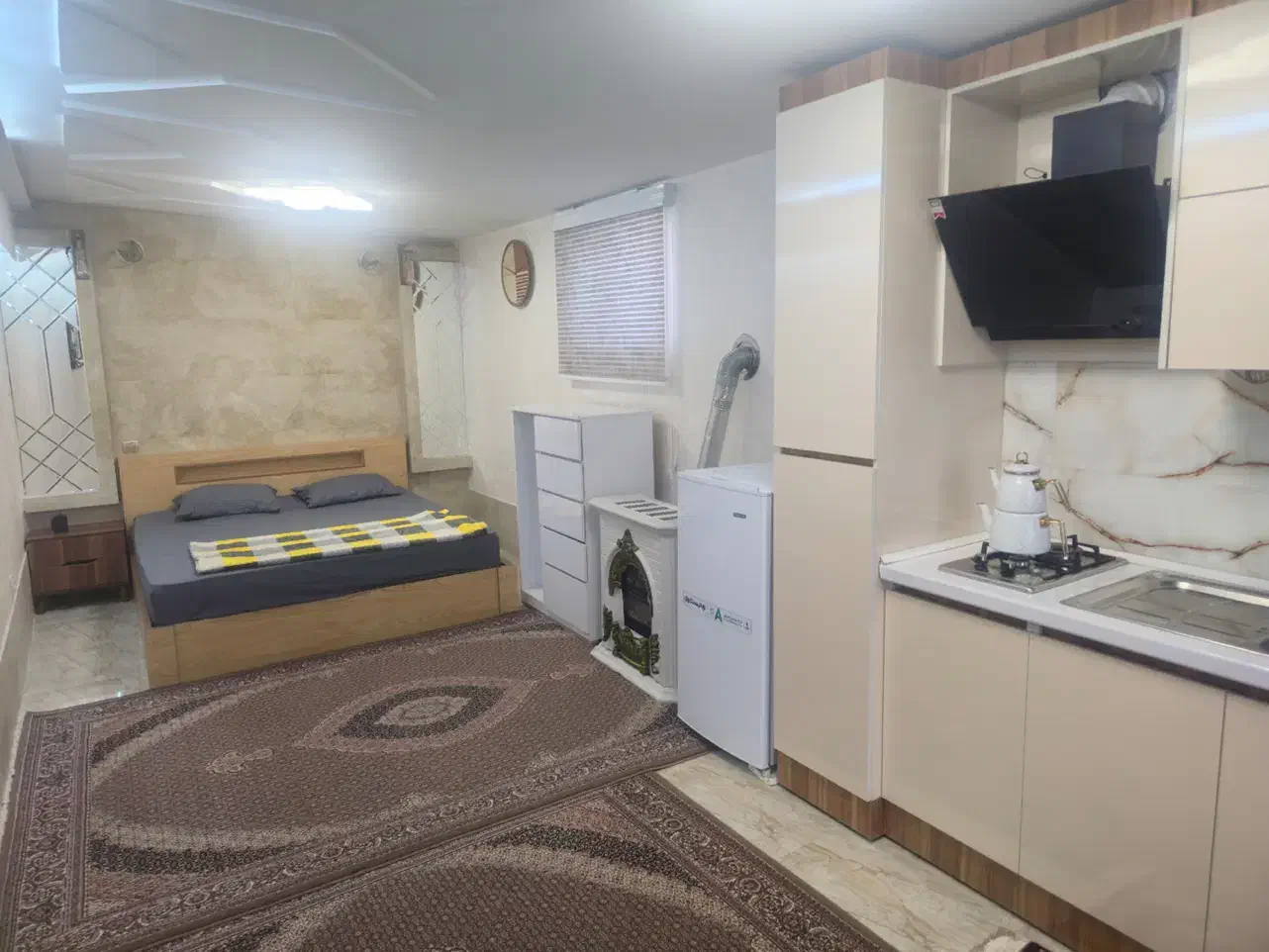 سوییت در شهر جلفا(مرکز شهر،همکف)|اجارهٔ کوتاه‌مدت آپارتمان و سوئیت|جلفا, |دیوار