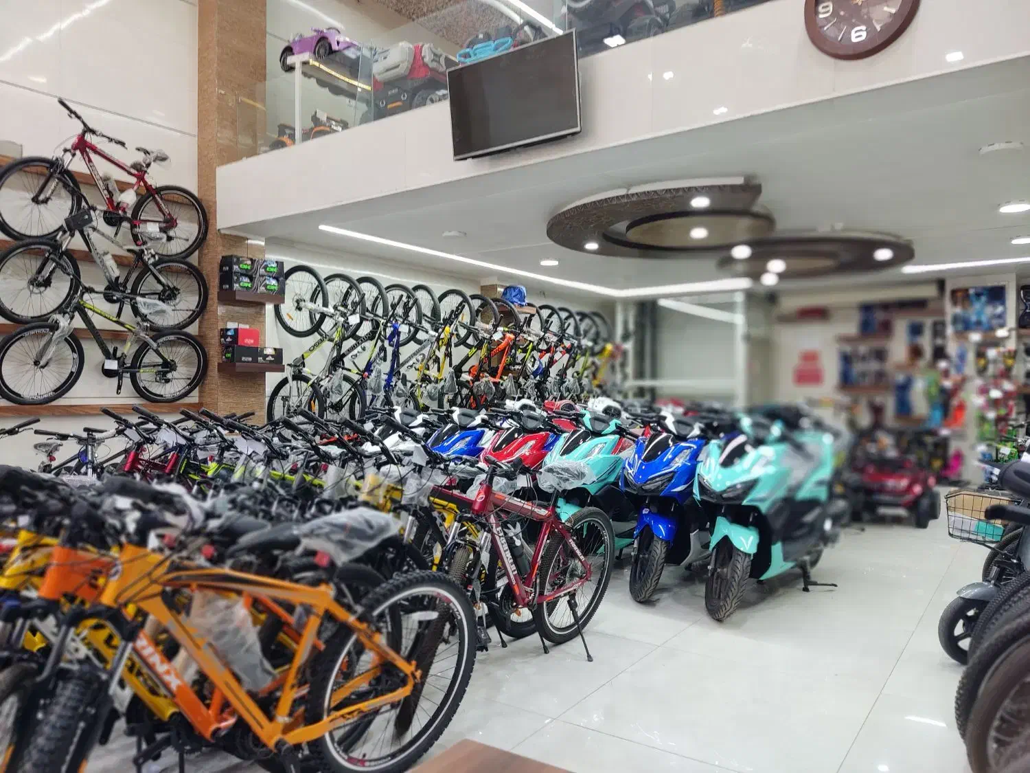 دوچرخه مقاوم و سبک جنس آلومینیوم//|دوچرخه، اسکیت، اسکوتر|اصفهان, شهرک ولیعصر|دیوار