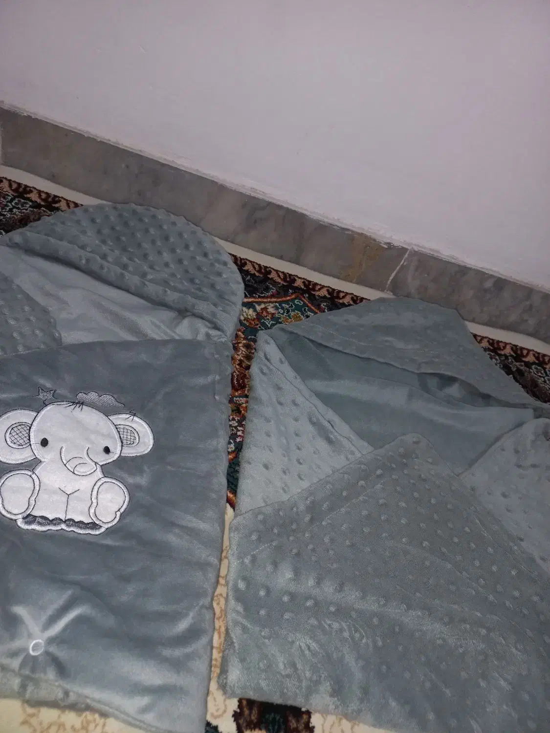 قنداق فرنگی|رختخواب، بالش، پتو|محمدشهر, شهرک چمران|دیوار