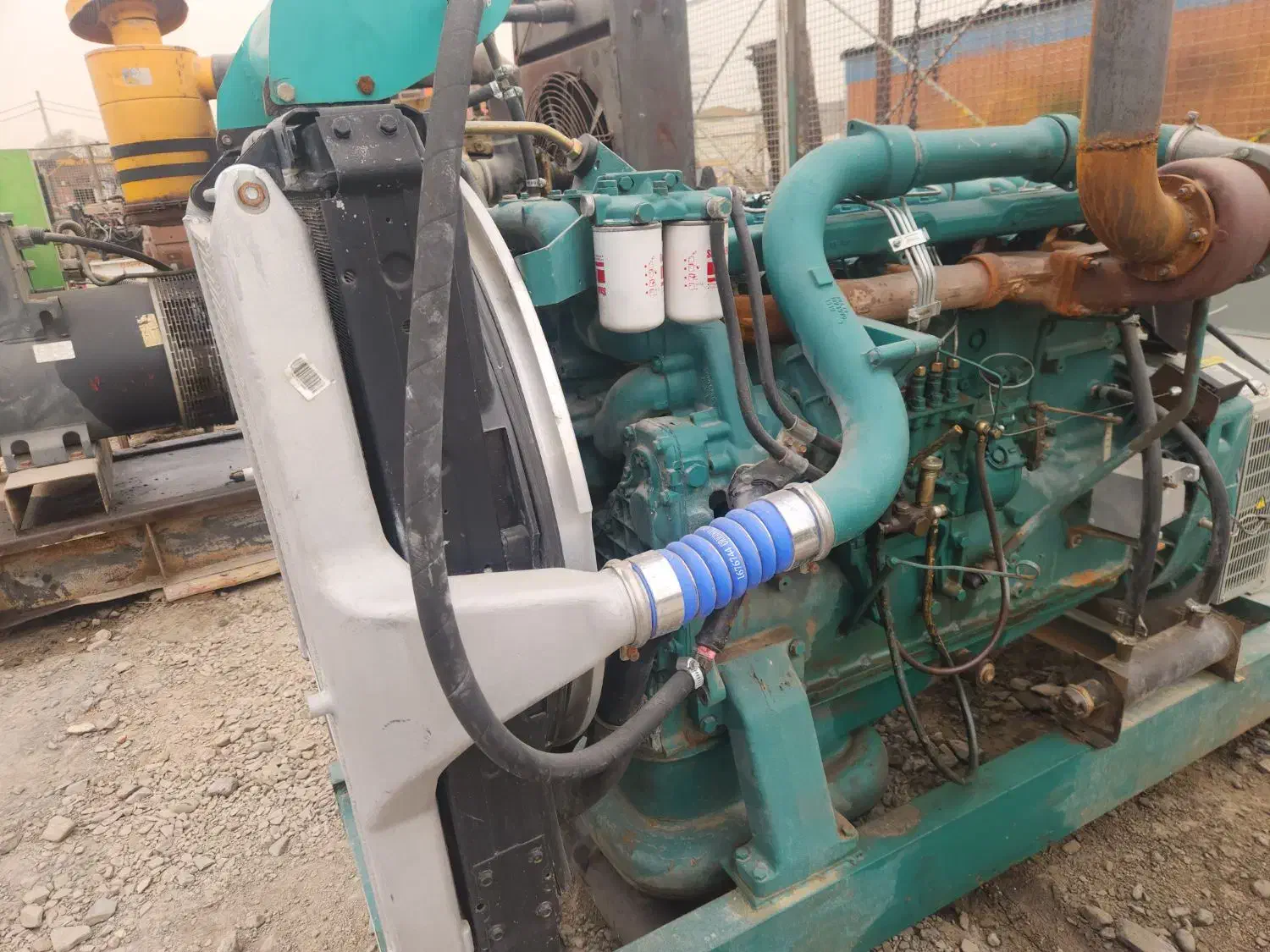 موتور آب ولووF12 اینترکولر در حد نو|قطعات یدکی و لوازم جانبی|اردبیل, |دیوار