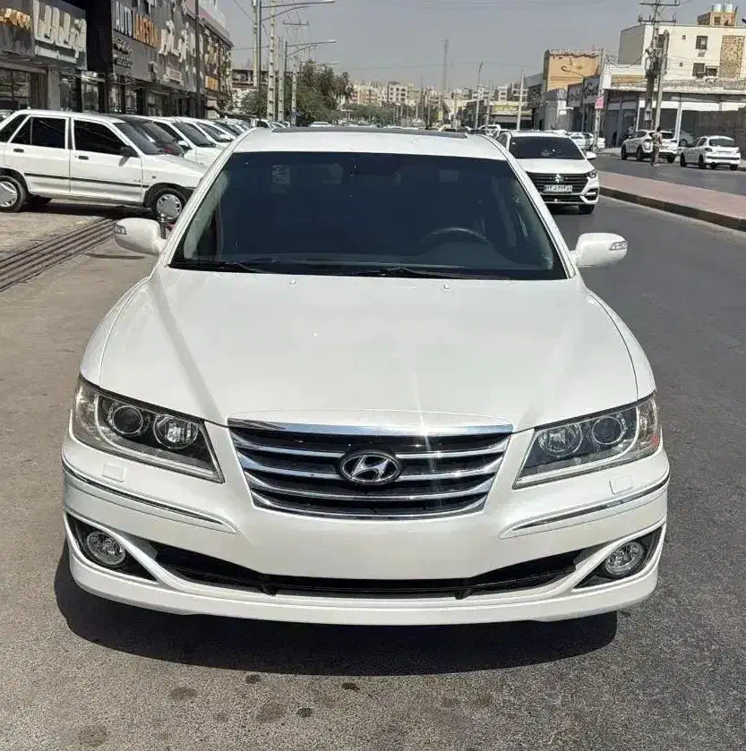 هیوندای آزرا گرنجور 3300cc، مدل ۲۰۱۱ کالیفرنیا|خودرو سواری و وانت|بندرعباس, |دیوار