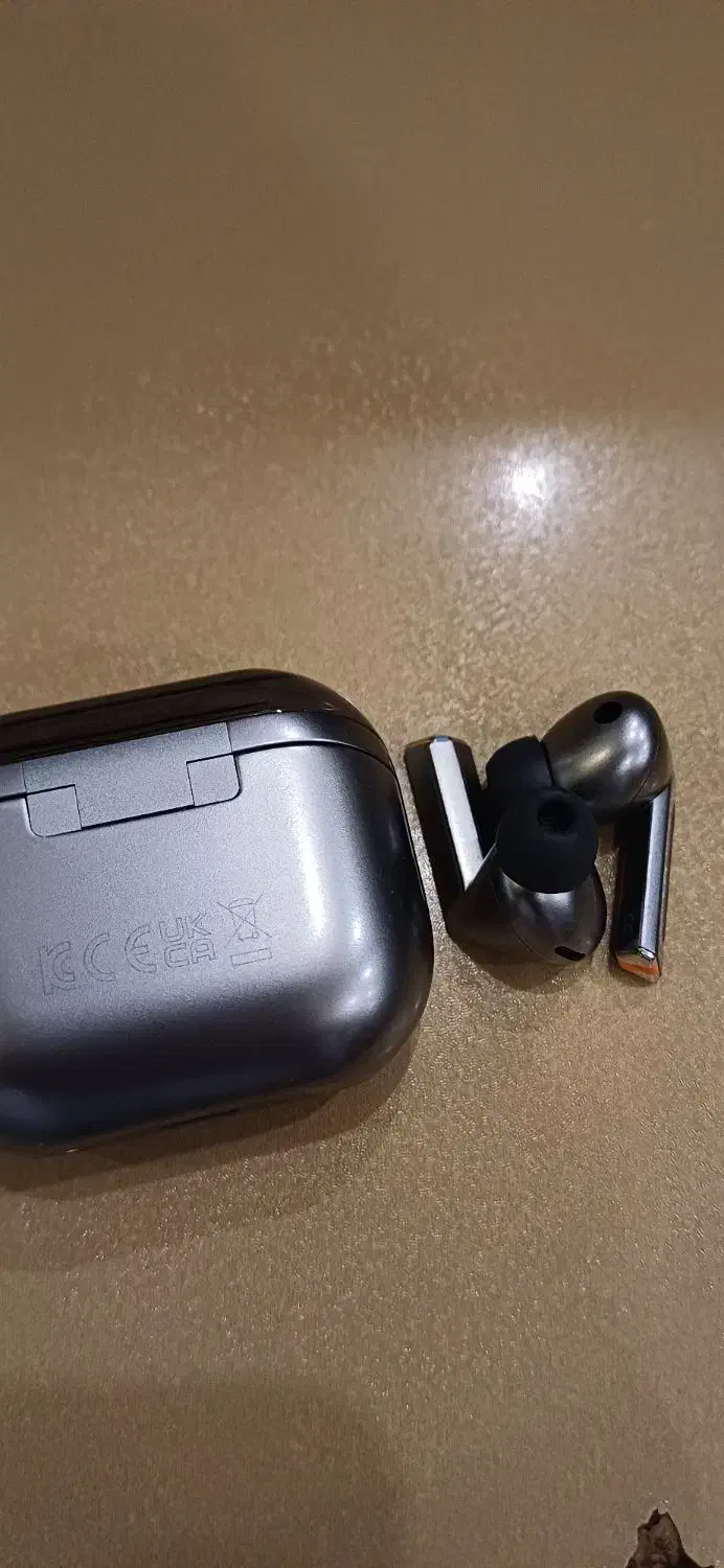 هدفون باز ۳ پرو|لوازم جانبی موبایل و تبلت|کیش, |دیوار