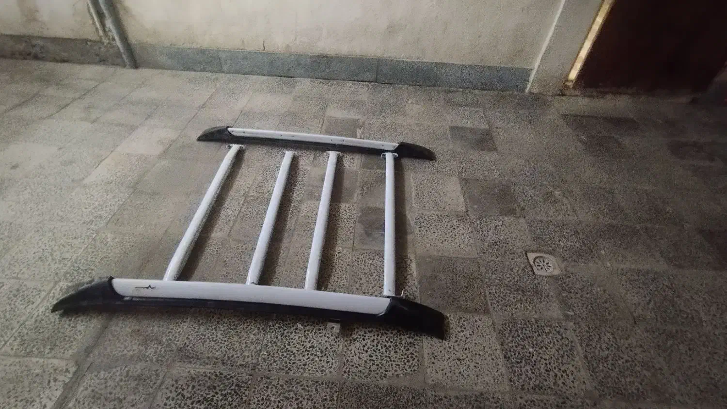 باربند پژو|قطعات یدکی و لوازم جانبی|همدان, |دیوار