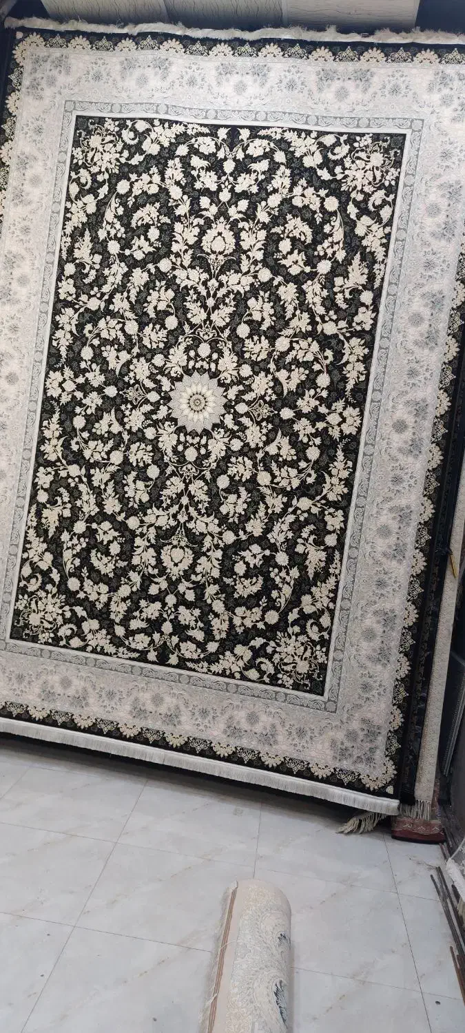۳تخته فرش ۹متری ۱۲۰۰ شانه تراکم ۳۶۰۰|فرش|نسیمشهر, |دیوار