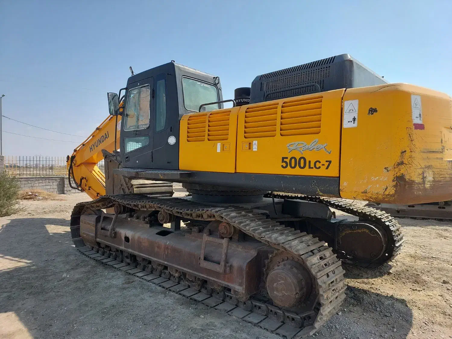 بیل مکانیکی 500 هیوندا ۲۰۱۲|خودرو سنگین|سیرجان, |دیوار