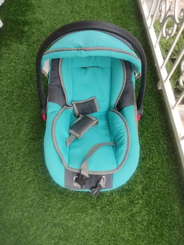 کریر تمیز و سالم|کالسکه و لوازم جانبی|رامسر, |دیوار