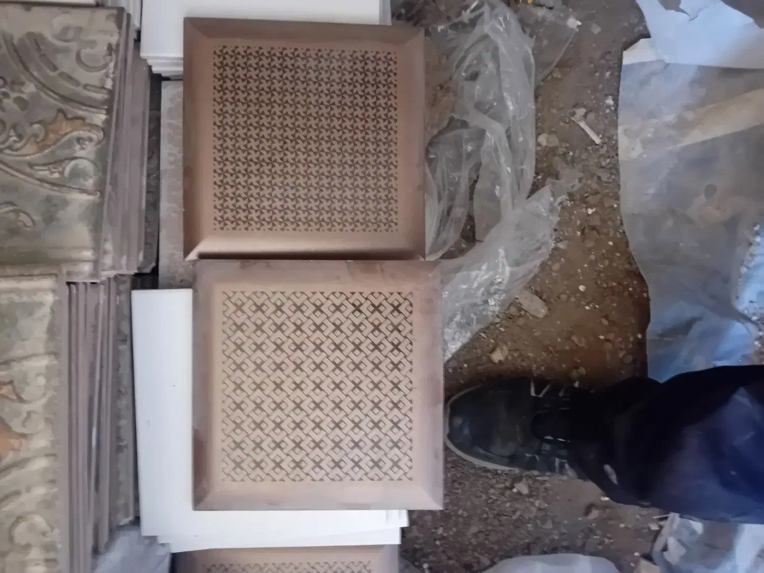 فروش کاشی سرامیک به قیمت مناسب|مصالح و تجهیزات ساختمان|بوئین زهرا, |دیوار