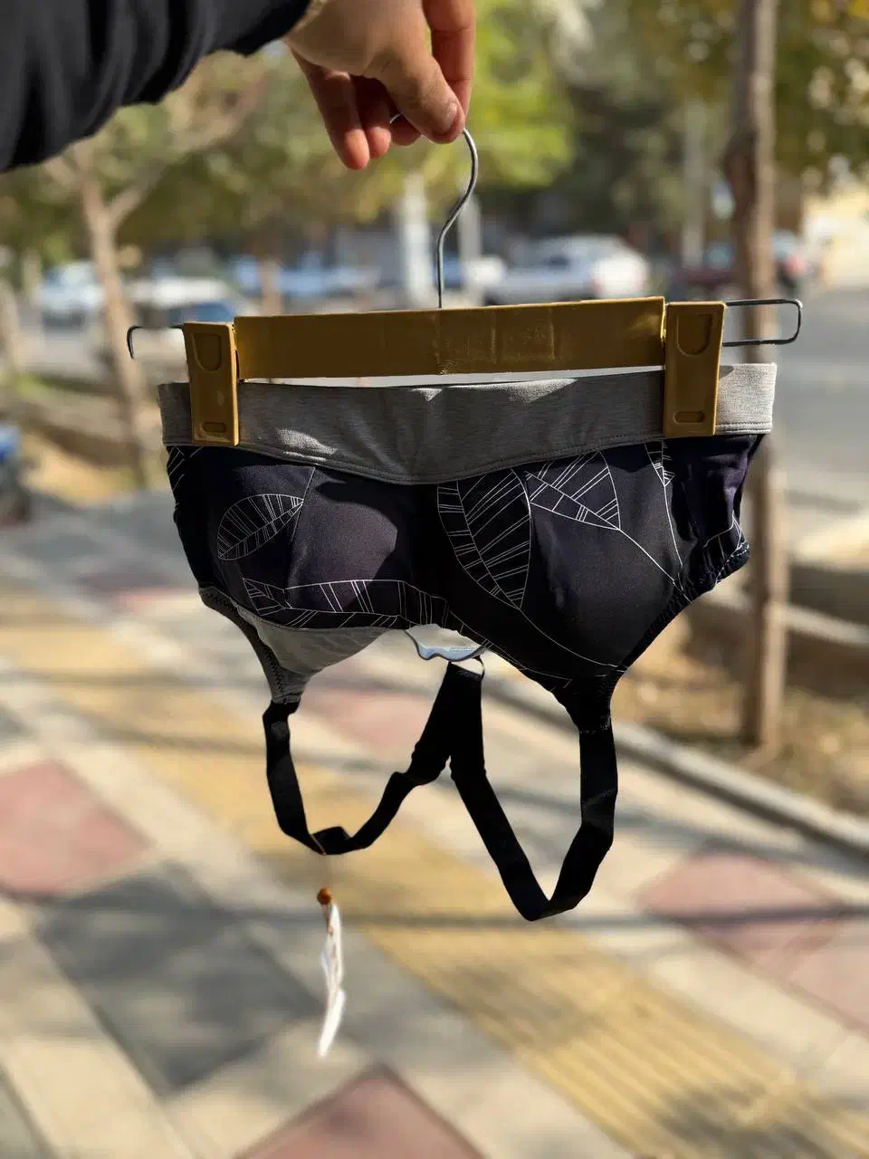 نیم تنه اسفنجی|لباس|قم, سالاریه|دیوار