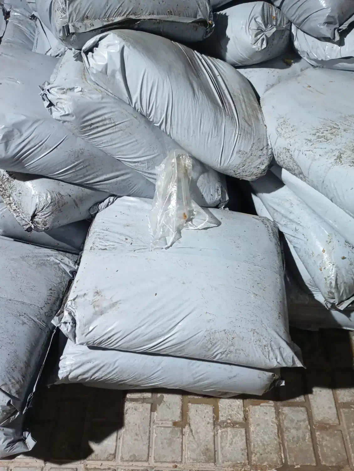 جو تخمیری وکیوم..مخصوص میش شتر.بره.گوساله|لوازم جانبی حیوانات|سرایان, |دیوار