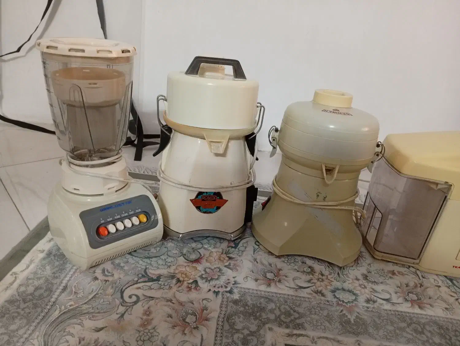 آبمیوه گیری و آسیاب مخلوط کن|آبمیوهگیر و آبمرکباتگیر|اراک, |دیوار