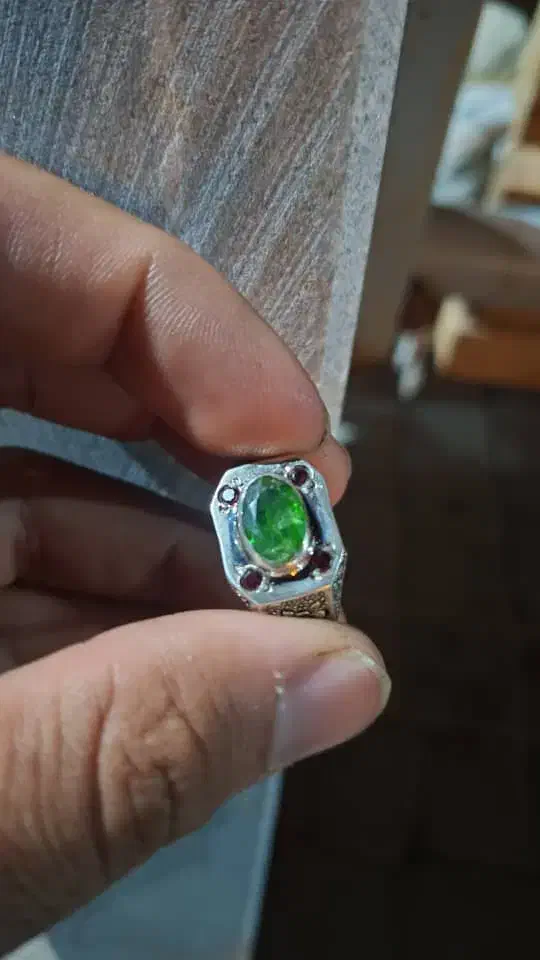 انگشتر یاقوت زمرد گارنت سبز زبرجد اوپال شجر|جواهرات|کرمان, |دیوار