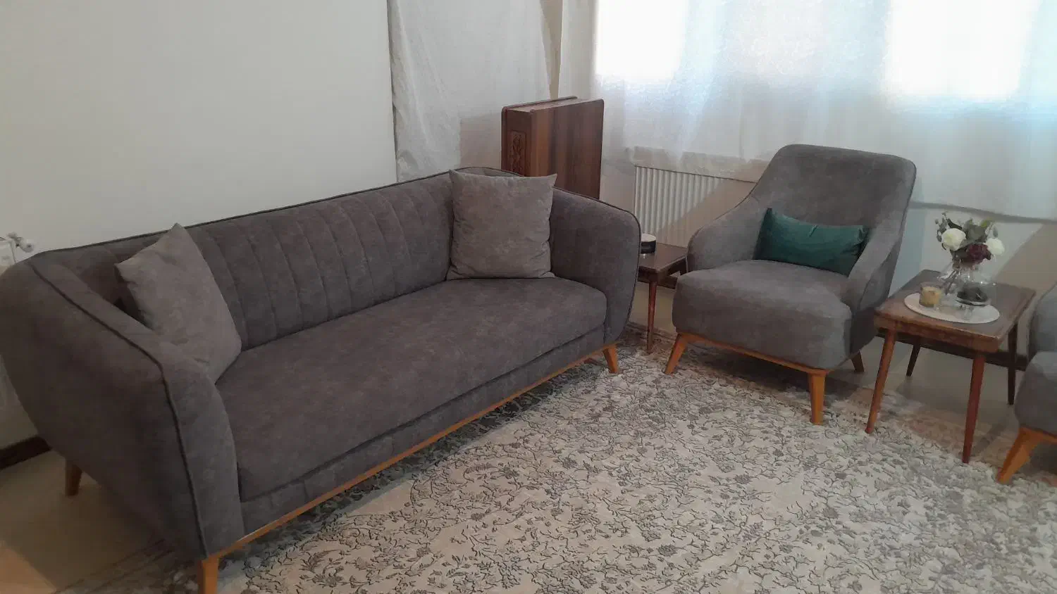 نیم ست مبلمان|مبلمان خانگی و میز عسلی|شاهینشهر, مسکن مهر|دیوار