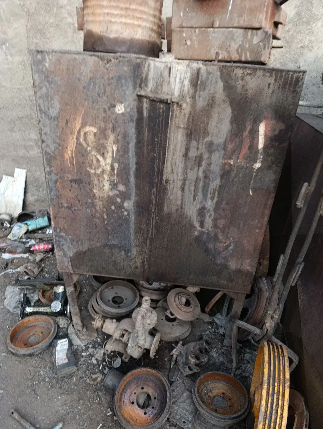 منبع 1000لیتری فلزی|حراج|سبزوار, شهرک صنعتی خاوران|دیوار