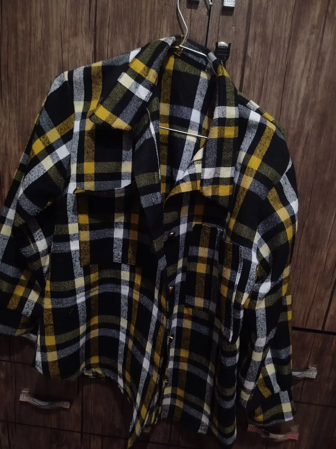 شـکـت|لباس|خرمآباد, |دیوار