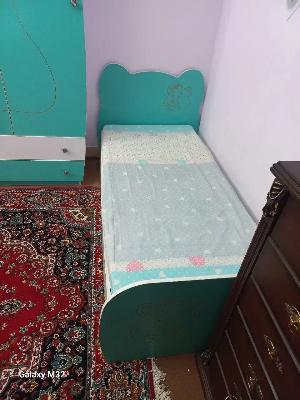 تخت وکمد بچه|تخت و صندلی بچه|ملایر, |دیوار