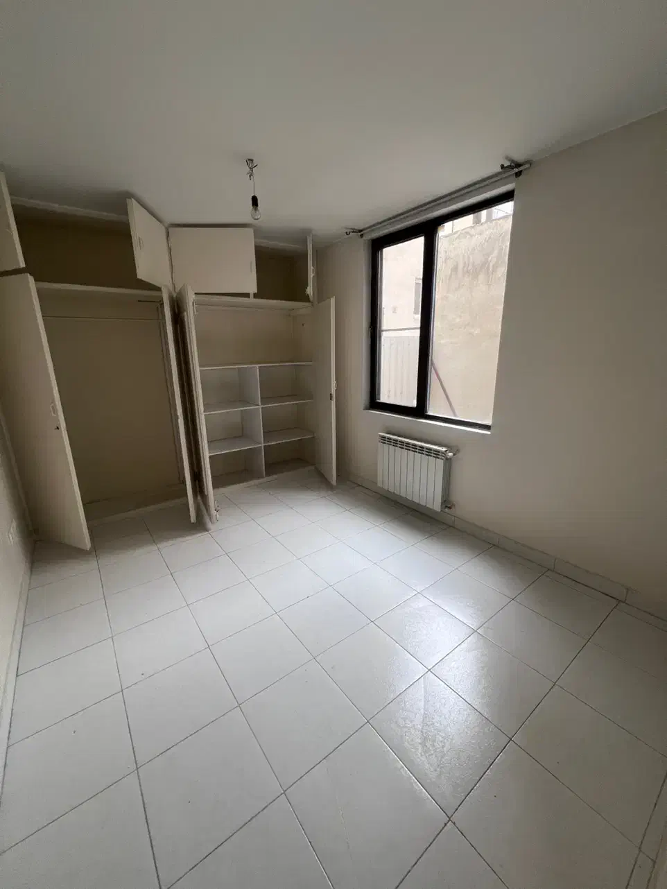 ۶۵ متری/۱۶ متری اول جنوبی/زوج یا مجرد موجه خانم