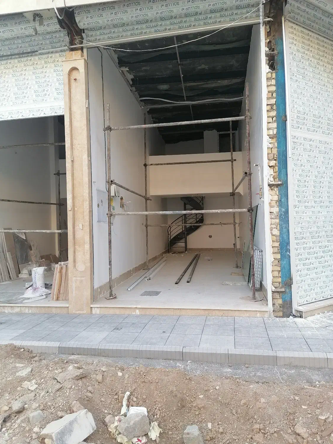 فروش مغازه تجاری 35 متری مسجدجامع|فروش مغازه و غرفه|تربتحیدریه, میدان مرکزی|دیوار