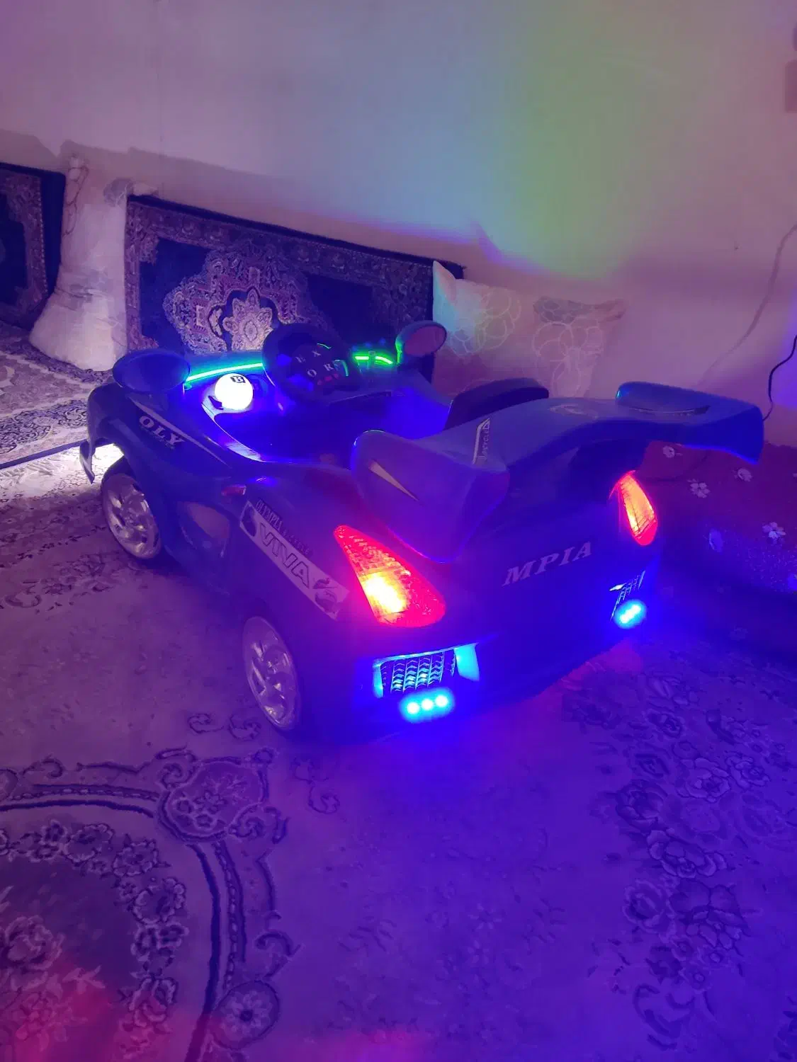 ماشین شارژی|اسباببازی|بیرجند, |دیوار