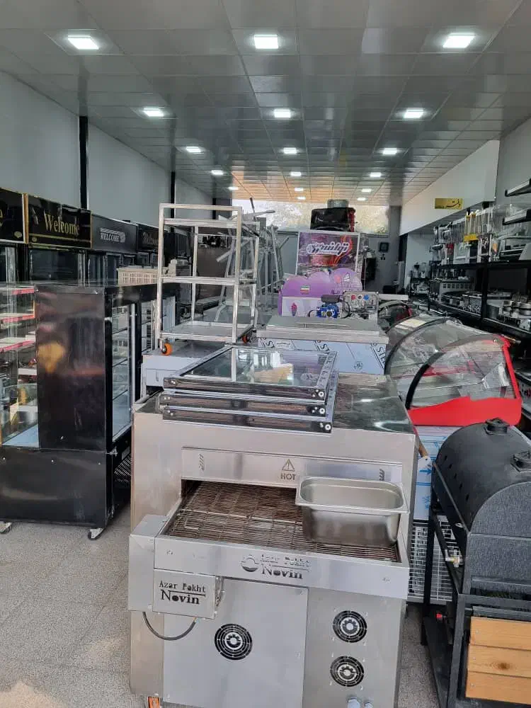 فر پیتزا ریلی|کافیشاپ و رستوران|یزد, |دیوار