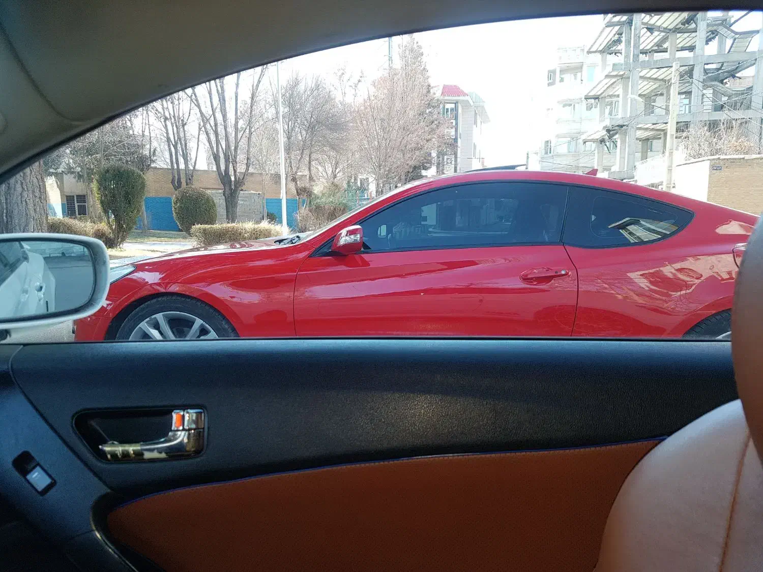 گردهمایی جنسیس سواران|فعالیت داوطلبانه|دورود, |دیوار