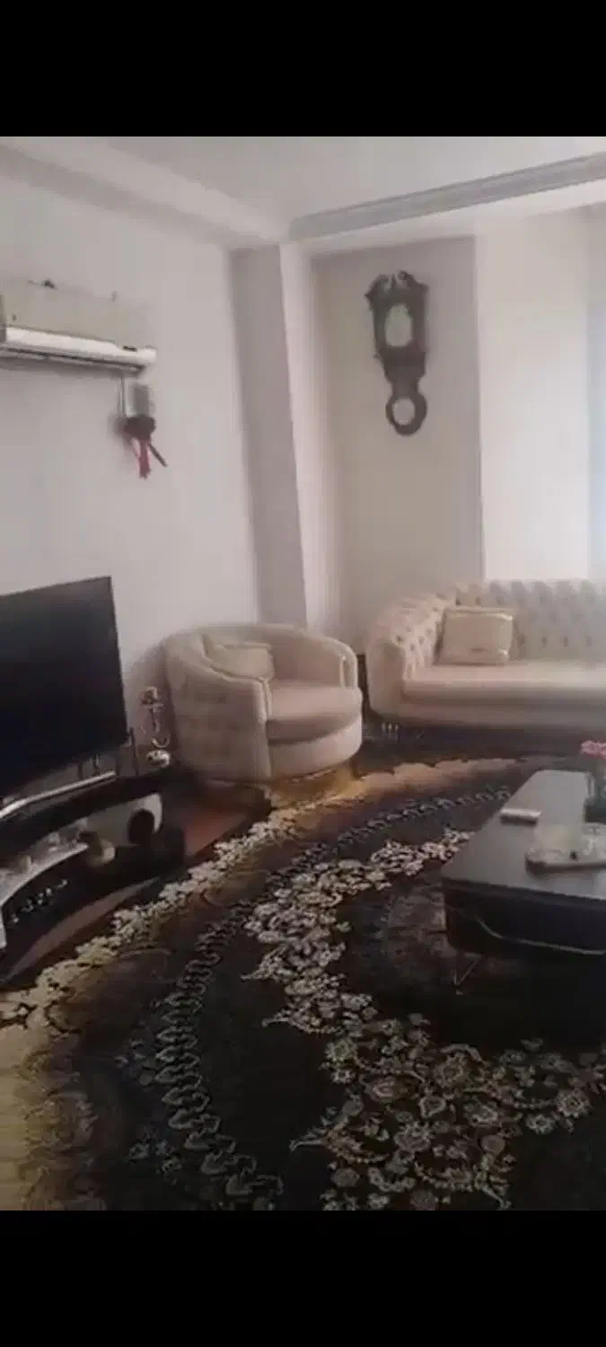 واحد سیستان ۱۰۹متر مبلغ ۹۰۰ معاوضه با ماشین ایرانی|فروش آپارتمان|قشم, |دیوار