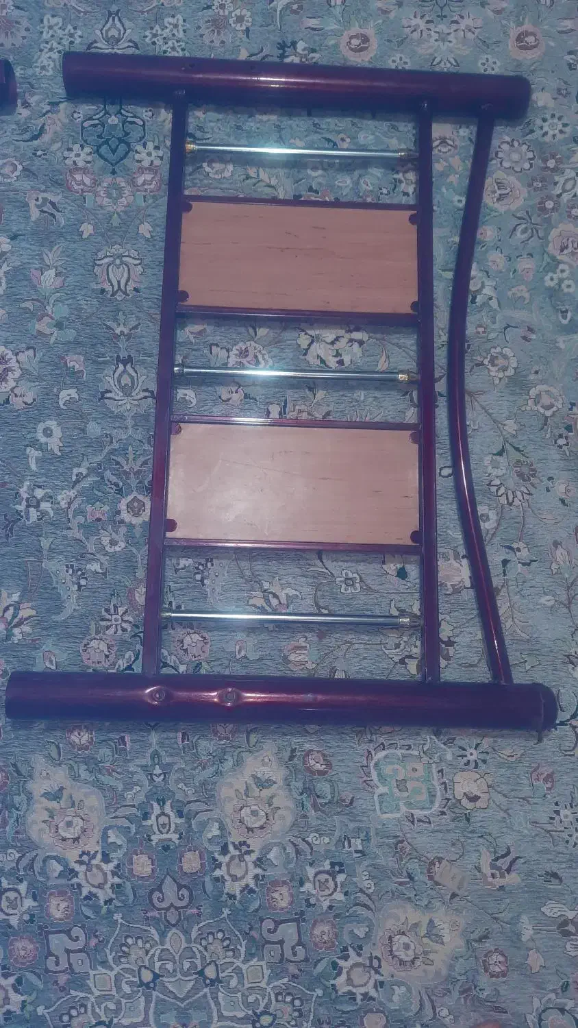 بالاسری وپایینی تخت یکنفره|تخت و سرویس خواب|شیراز, درکی|دیوار