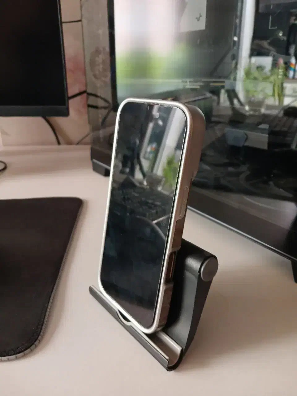 Iphone 16 pro|موبایل|مشهد, امیریه|دیوار
