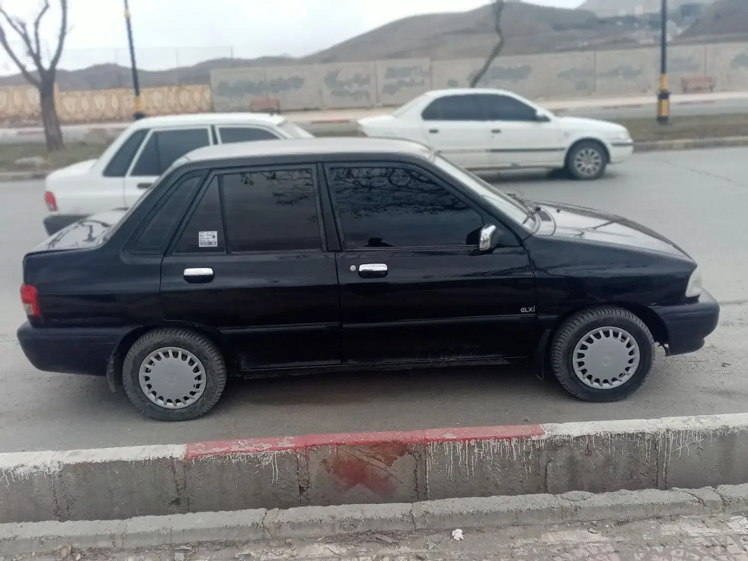 فروش نقدی|خودرو سواری و وانت|مریوان, |دیوار