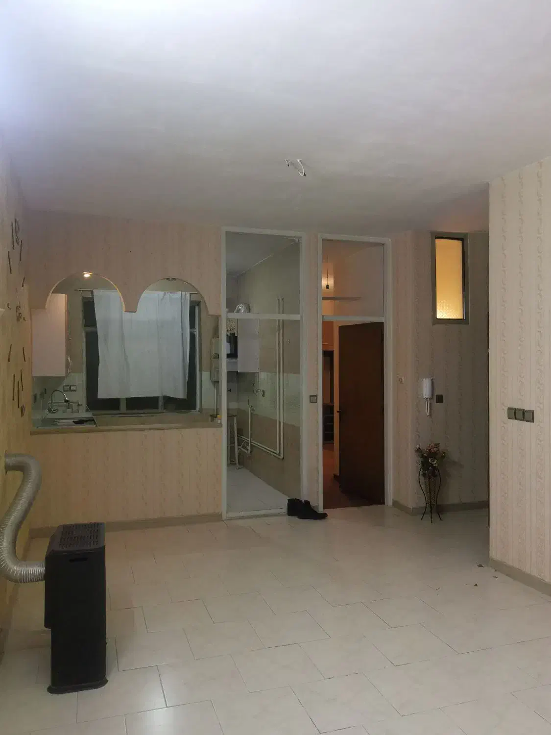 آپارتمان ۷۵ متری تخلیه اجاره فقط به زوج