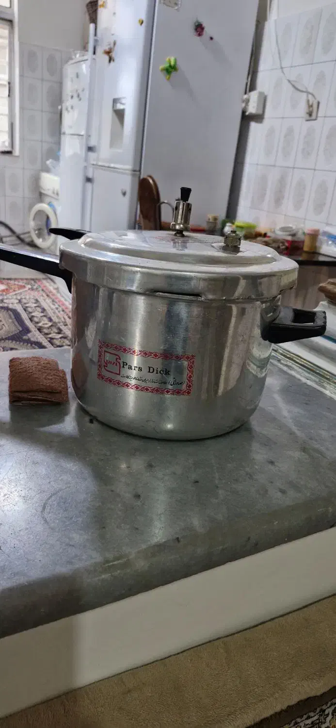 زودپز|ظروف پخت‌وپز|آمل, |دیوار