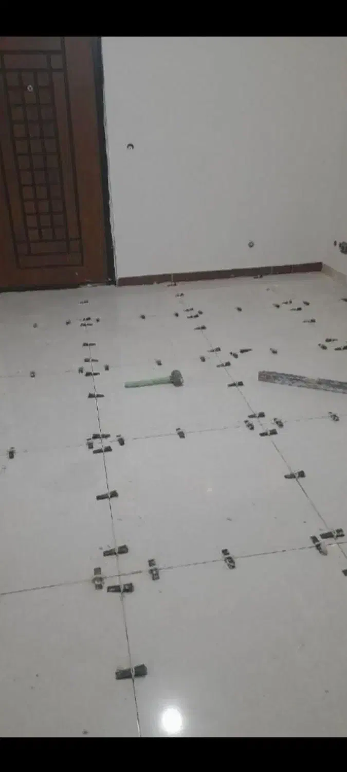 انجام کاشی کاری و موزائیک کاری وبنایی با تخفیف|خدمات پیشه و مهارت|رشت, کوی حسینی|دیوار