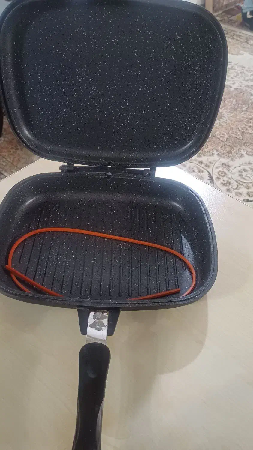 ماهی تابه چودنی دوطرفه|ظروف پخت‌وپز|ساوه, |دیوار