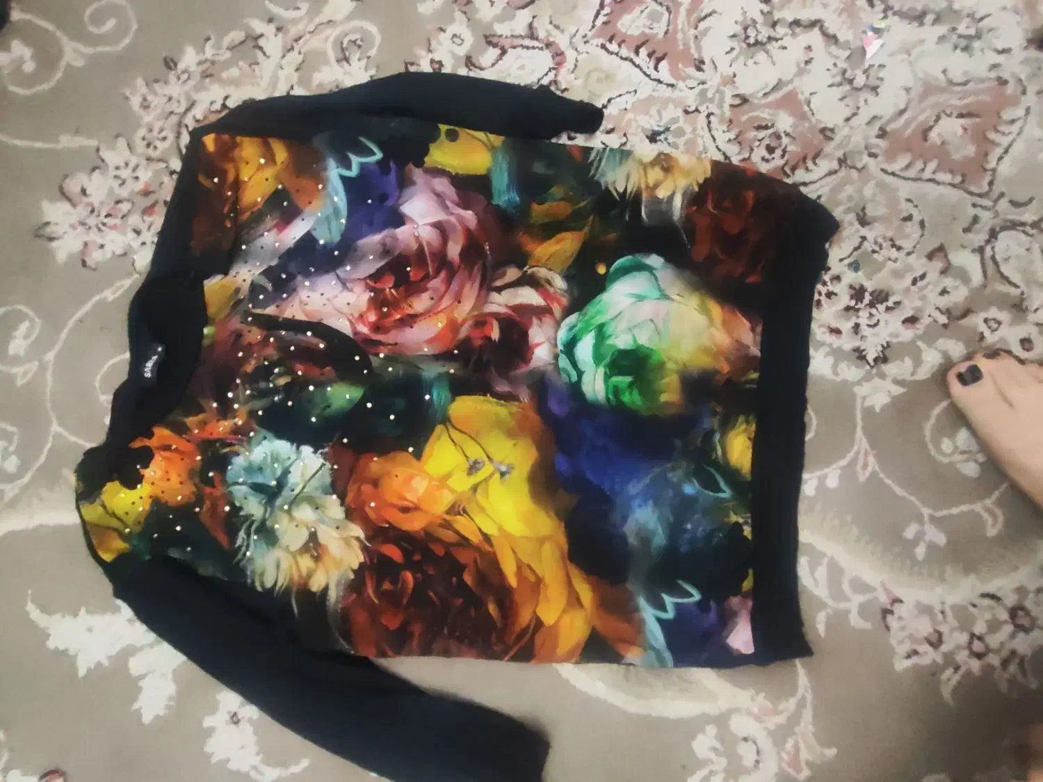 تاپ و تیشرت نو و در حد|لباس|گنبد کاووس, |دیوار