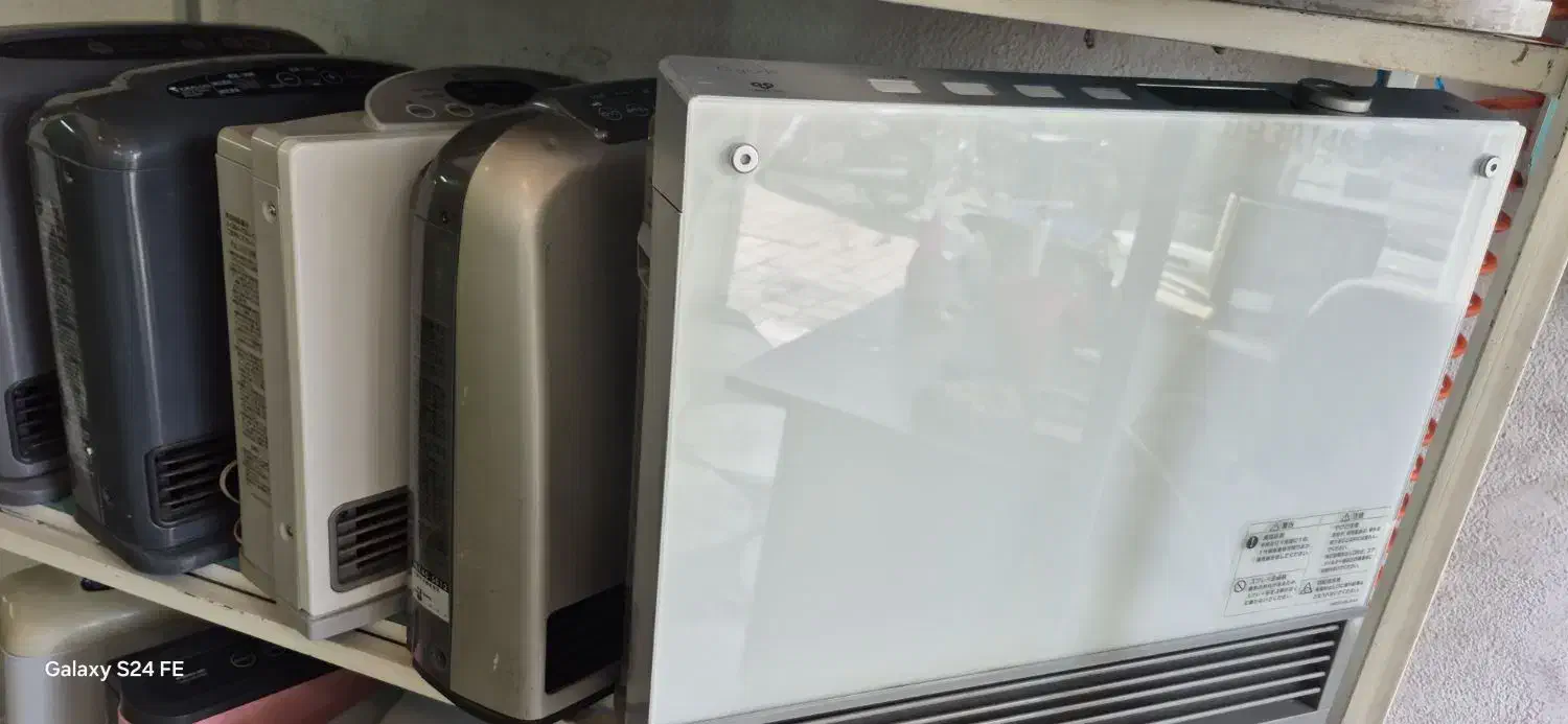 بخاری شیشه ای ژاپنی سفید ۴۰۰۰|بخاری، هیتر، شومینه|نیشابور, هفده شهریور|دیوار