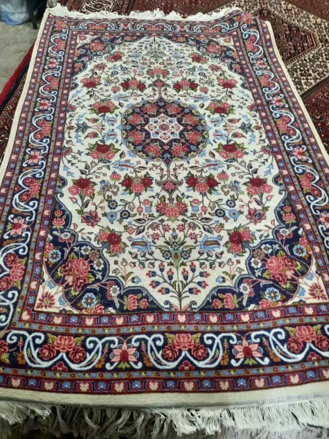 زرنیم افشار|فرش|تهران, خواجه نظام الملک|دیوار