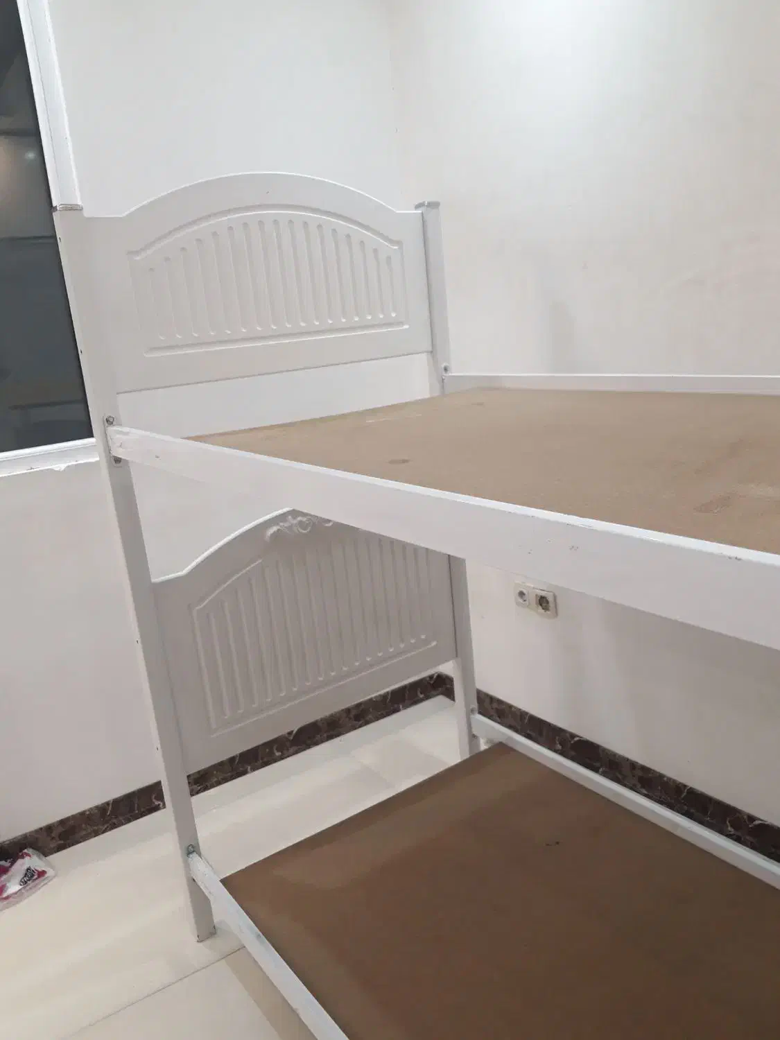 تخت خواب دو طبقه نوجوان سایز 90×2|تخت و سرویس خواب|زنجان, |دیوار