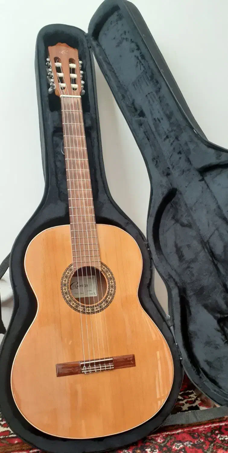 گیتار کلاسیک کوئنکا Cuenca|گیتار، بیس، امپلیفایر|تهران, جمال‌زاده|دیوار