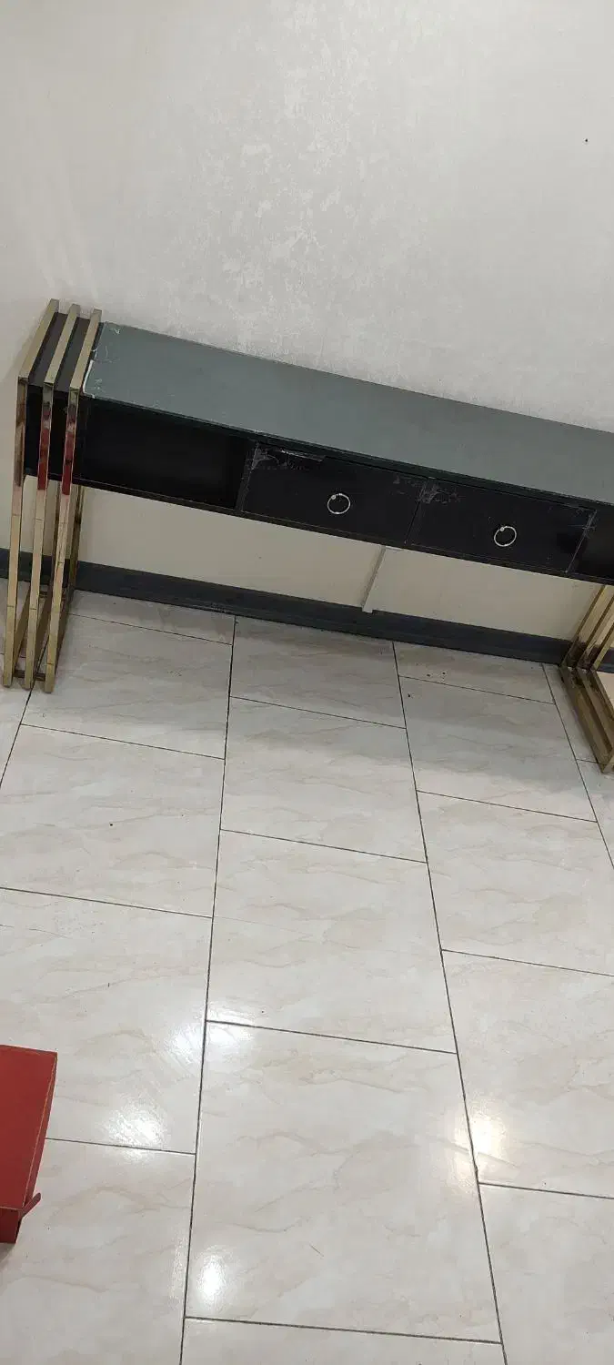 میز ناخن|میز و صندلی غذاخوری|تهران, شهرک ولیعصر شمالی|دیوار