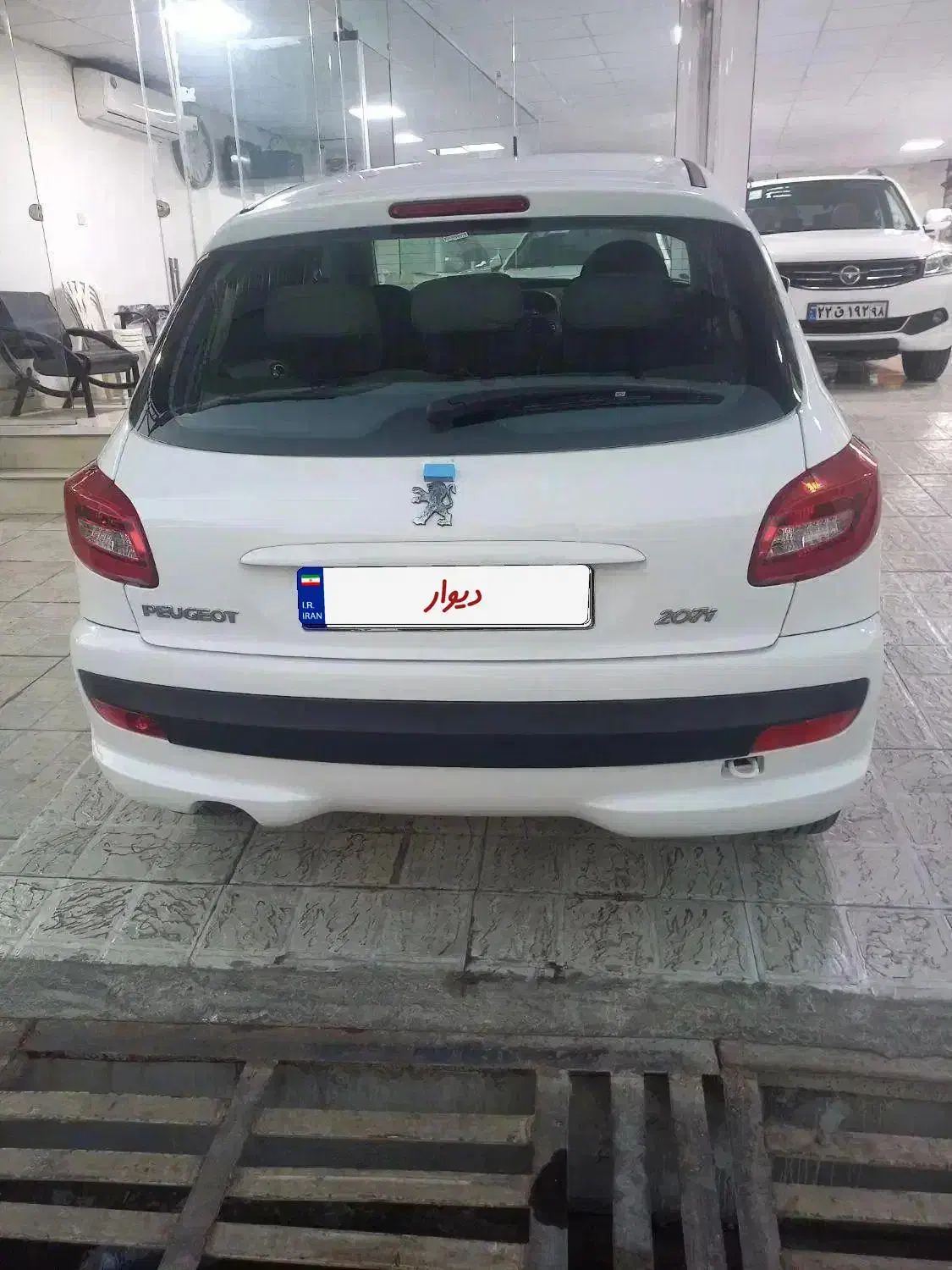 پژو 207 تیپ 5 مدل 1402|خودرو سواری و وانت|دهلران, |دیوار