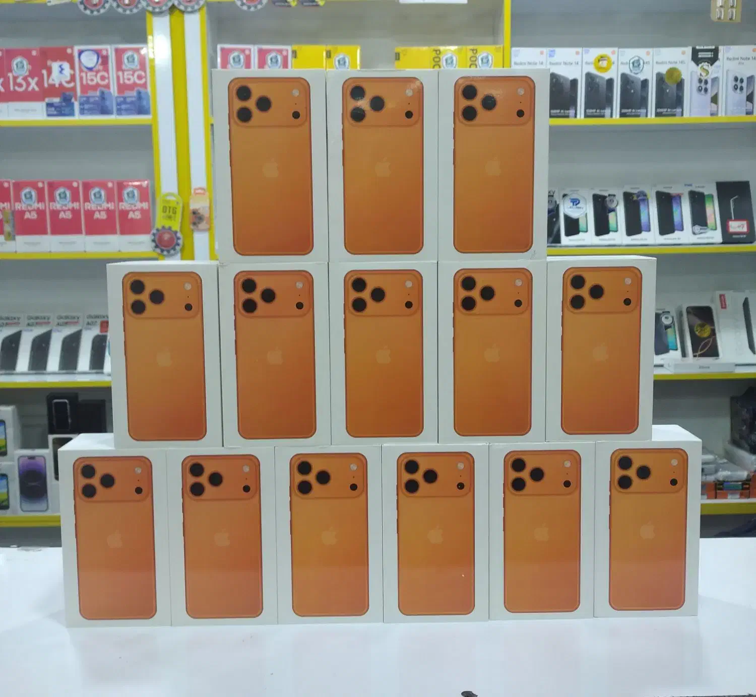 گوشی 17promax مینی|موبایل|تبریز, |دیوار