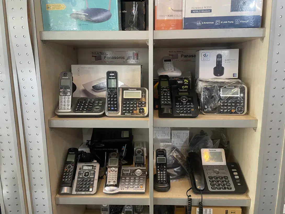 تلفن پایه بزرگ پاناسونیک بیسیم ژاپن فوق العاد تمیز|تلفن رومیزی|تهران, ایرانشهر|دیوار