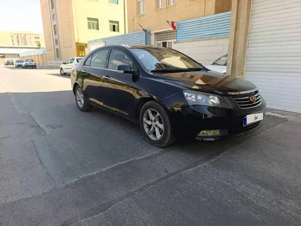 جیلی Emgrand 7 دنده‌ای، مدل ۲۰۱۳|خودرو سواری و وانت|یاسوج, |دیوار