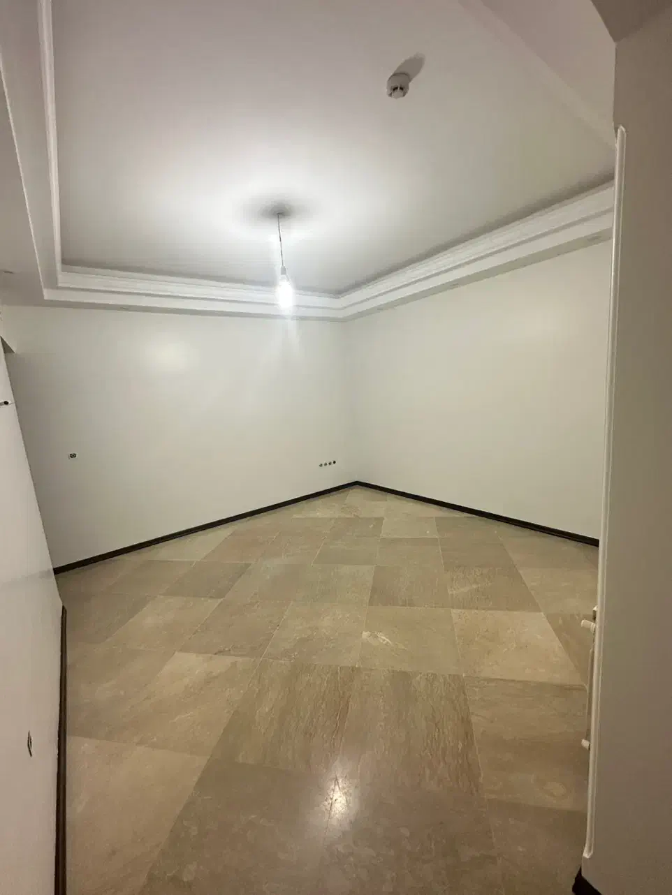 ۲۰۰ متر سعادت اباد بازدید اخر