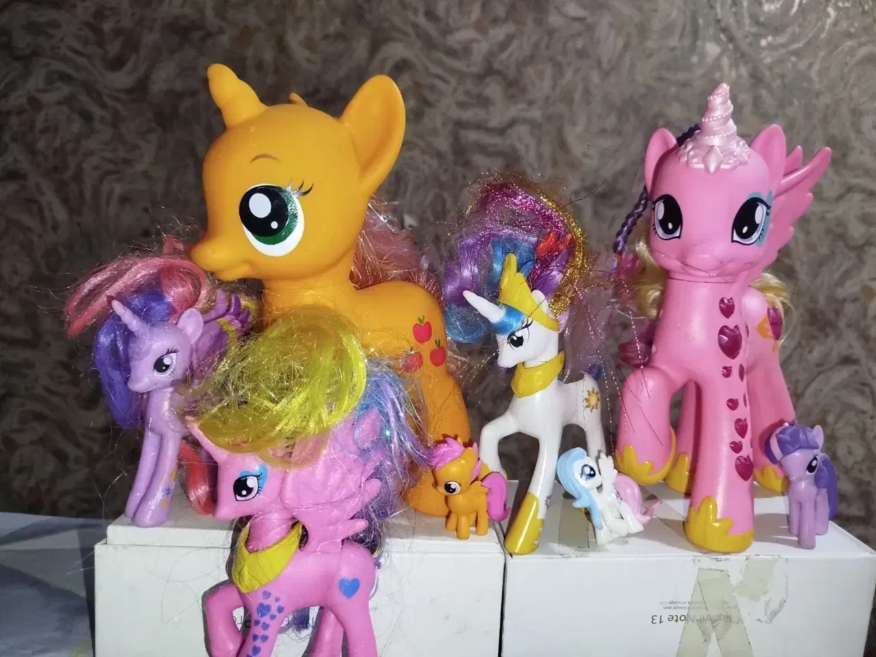 پرنسس باربی فیگور وان پیس و عروسک اسب پونی|اسباببازی|تهران, پردیسان|دیوار