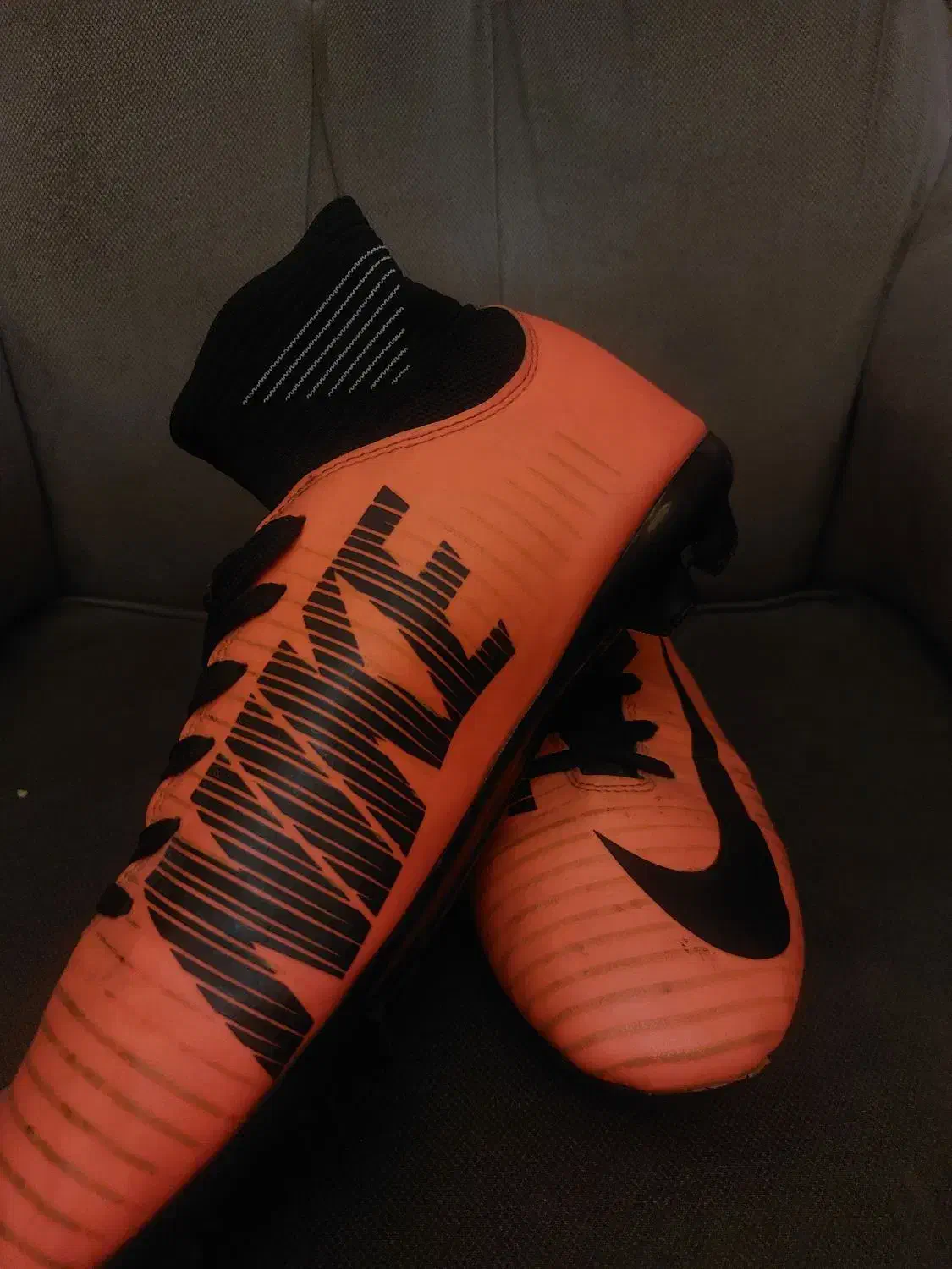 کفش فوتبال|کیف، کفش، کمربند|مراغه, |دیوار