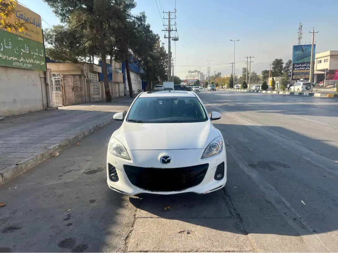 مزدا ۳ نیو مدل ۹۷|خودرو سواری و وانت|شیراز, ریشمک|دیوار