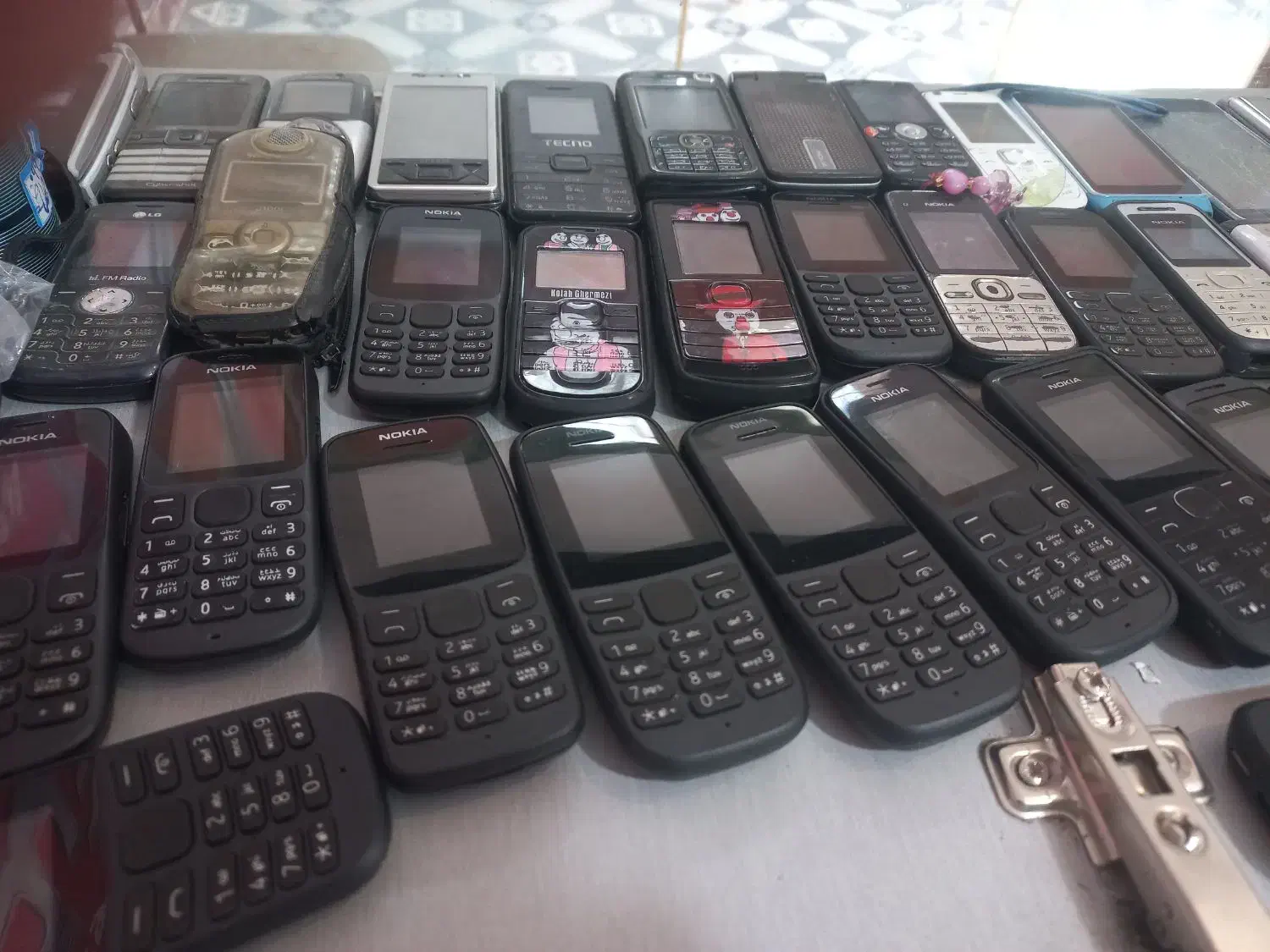 گوشی نوکیا اصلی تک سیم ودوسیم|موبایل|زیرکوه, |دیوار